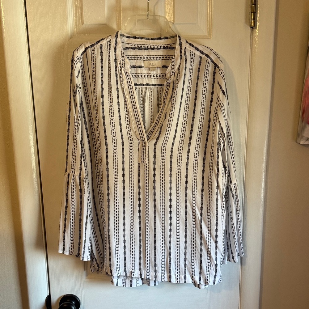 LOFT Black and White Patterned Blouse